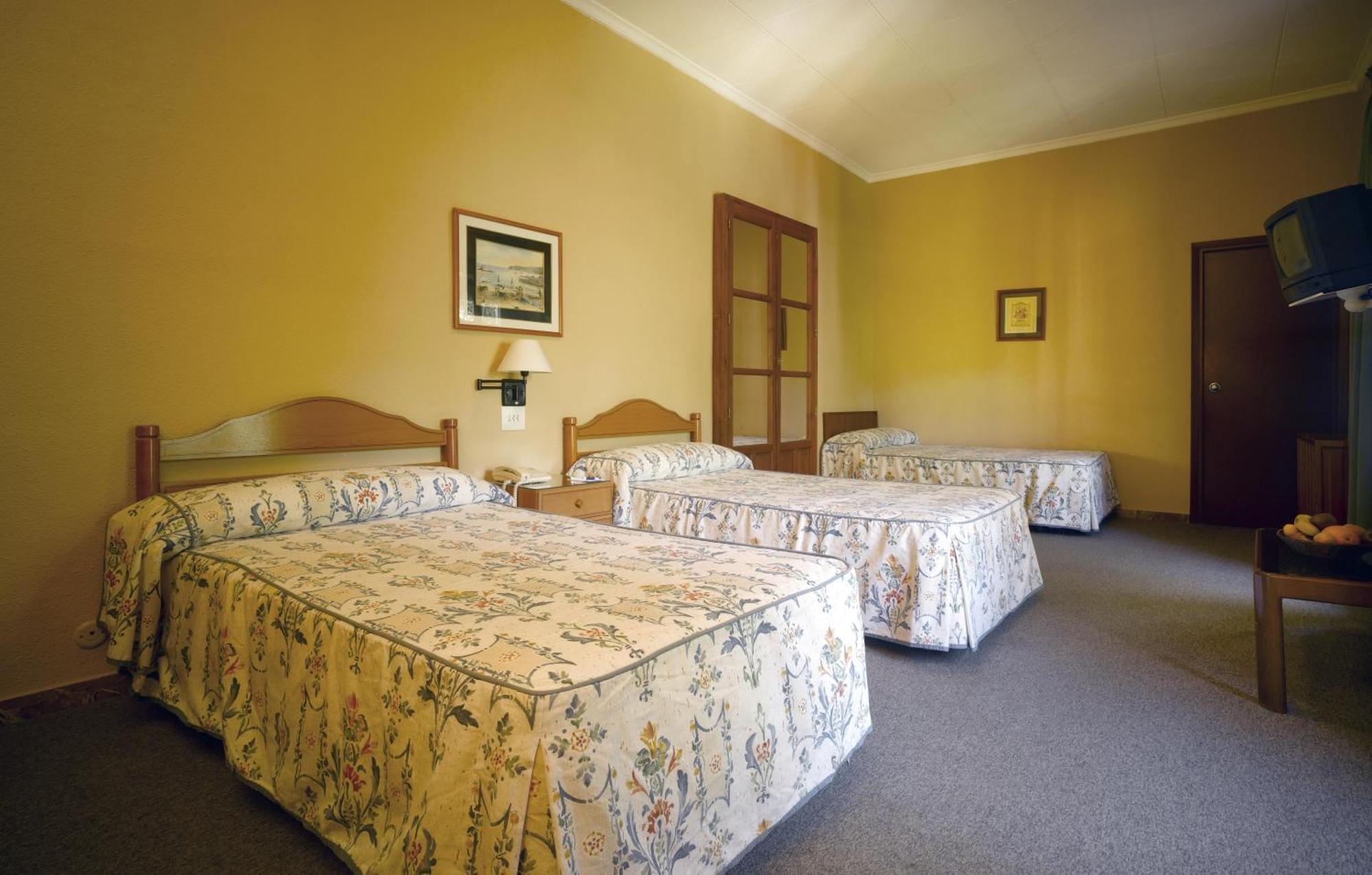 Balneario de Archena - Hotel León Quarto foto