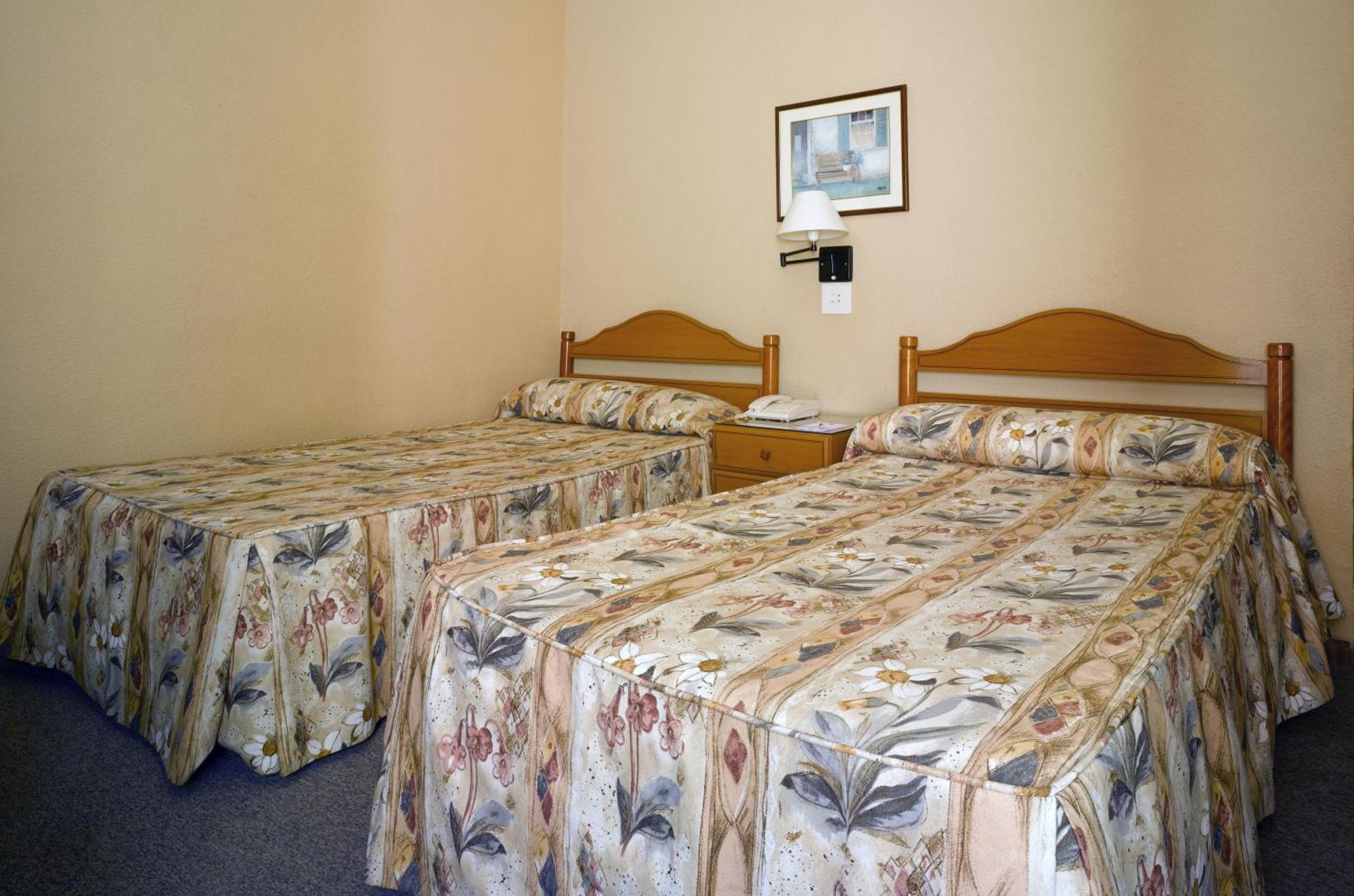 Balneario de Archena - Hotel León Quarto foto